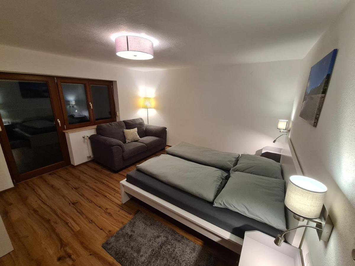 Ferienwohnung Scharf 罗伊特 外观 照片