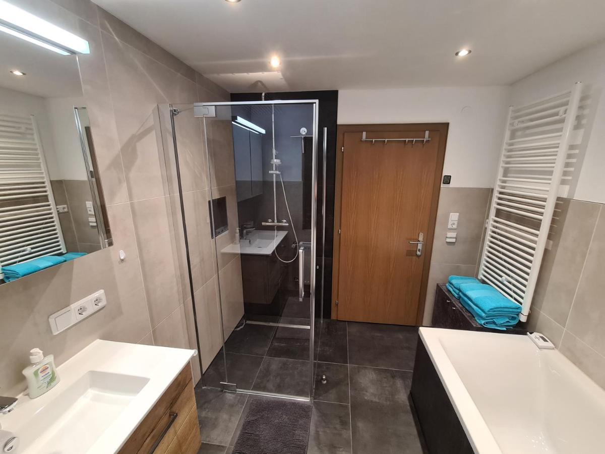 Ferienwohnung Scharf 罗伊特 外观 照片