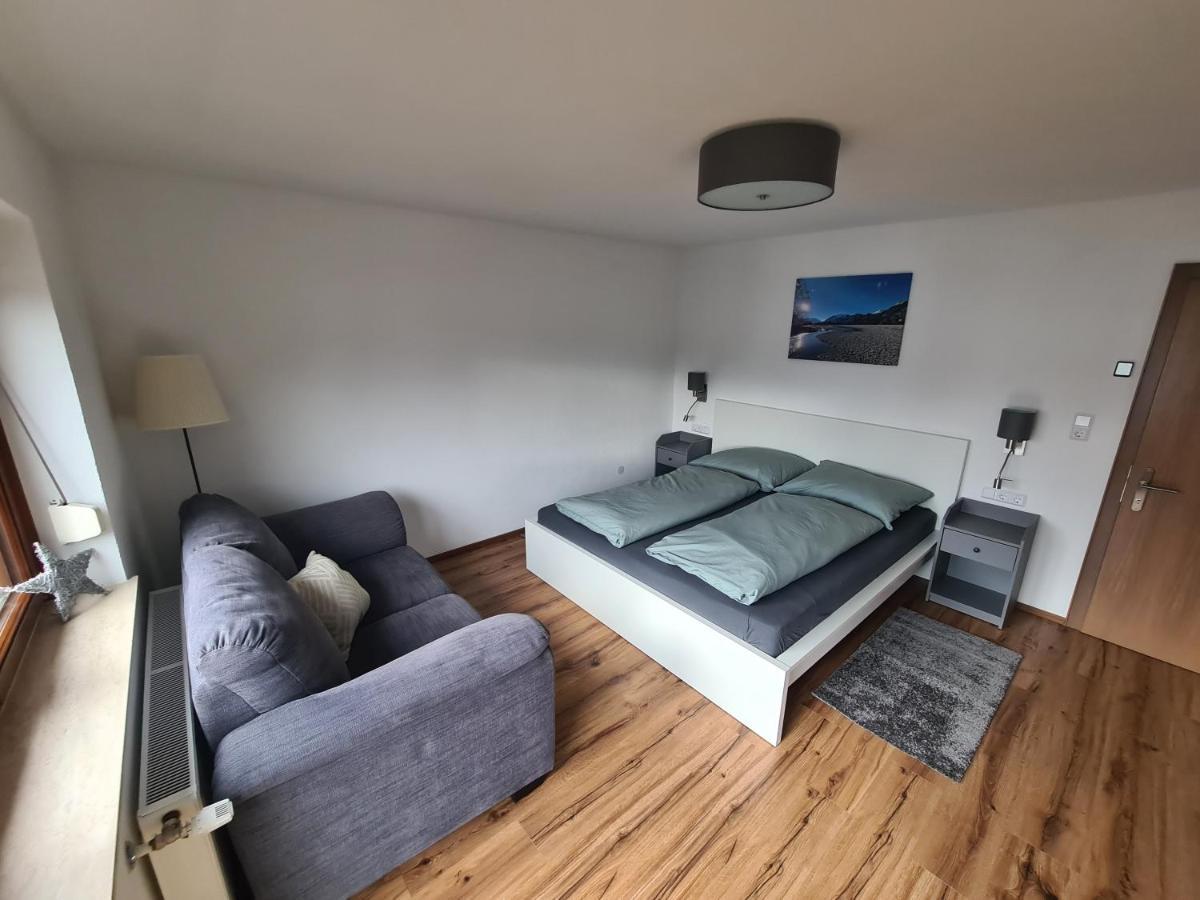 Ferienwohnung Scharf 罗伊特 外观 照片